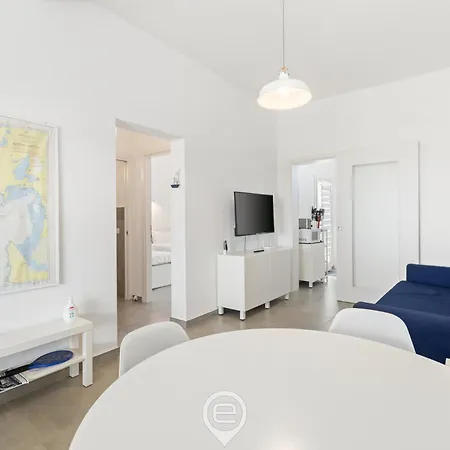 Estay - Vista Azzurra - Near The *
